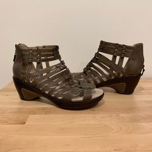 JBU Jambu Gladiator sandals size 9